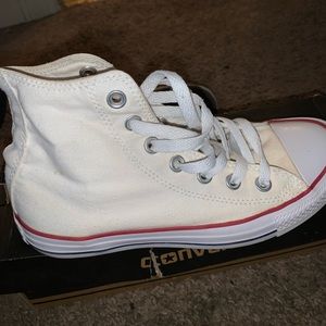 Converse Chuck Taylor Mens size 4